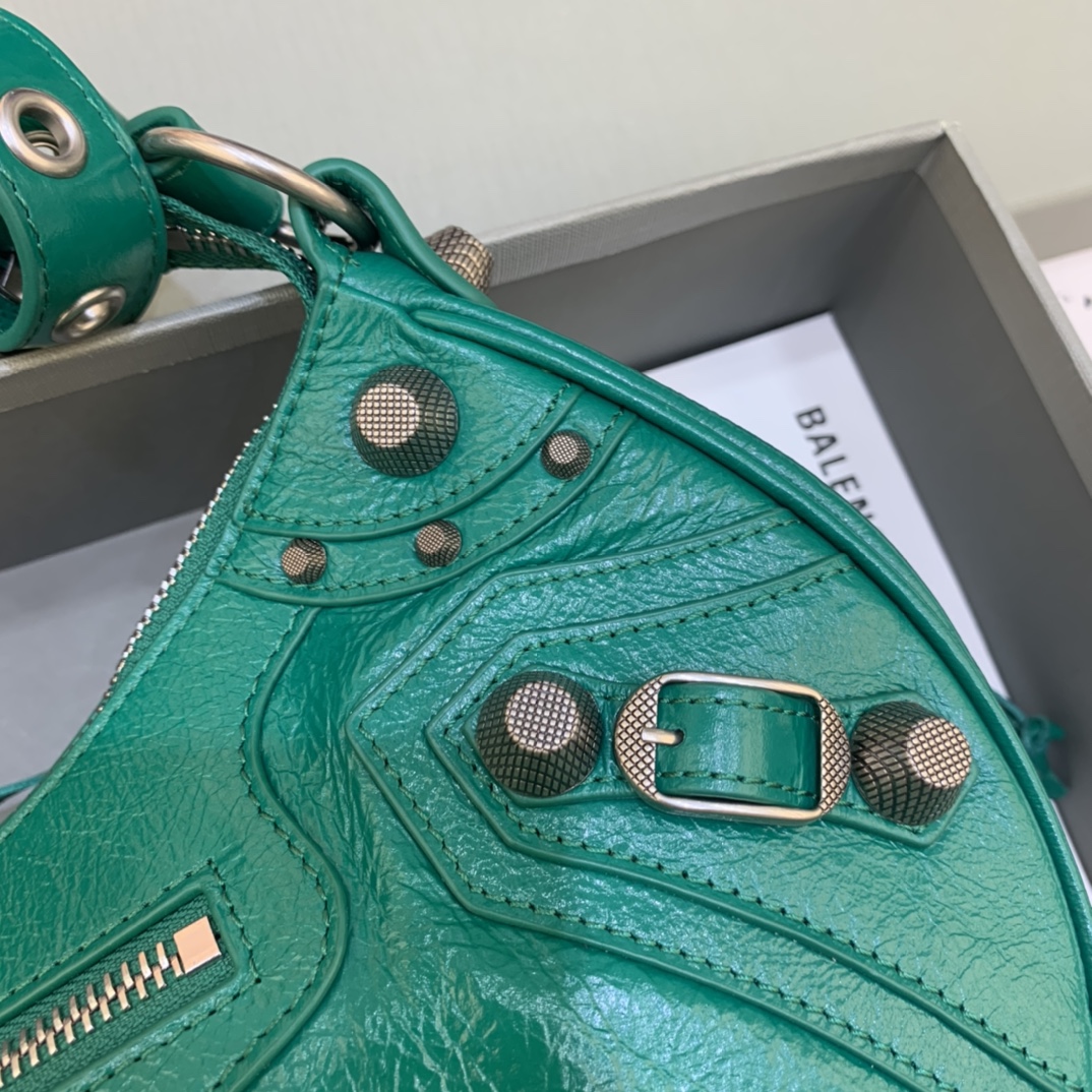 Balenciaga Le Cagole Small Shoulder Bag Green